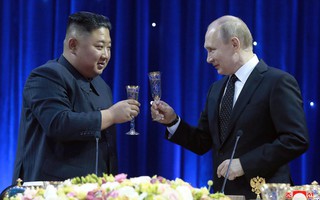 Sau Tổng thống Mỹ, lãnh đạo Triều Tiên “tâm đầu ý hợp” với Tổng thống Nga