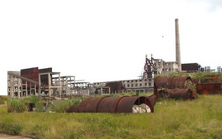 Cận cảnh nhà máy thép 1.700 tỉ đồng bỏ hoang đem đấu giá chỉ hơn 100 tỉ đồng