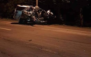 Đồng Nai: Xe tải và xe 7 chỗ tông trực diện, ít nhất 3 người đã thiệt mạng