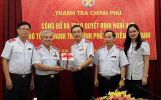 Cán bộ "hoàng hôn nhiệm kỳ"