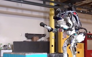 Hàn Quốc sẽ đưa robot có khả năng tiêu diệt kẻ thù vào quân đội