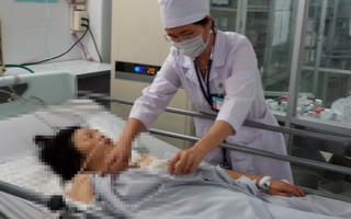 Một phụ nữ nghi dùng dao tự sát tại nhà ở TP Vũng Tàu