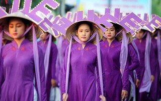 Ban tổ chức Festival nghề truyền thống Huế 2019 lên tiếng việc chiếc nón bị "cắm sừng"