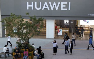 Lo ngại tác động khủng khiếp, Mỹ nới “thòng lọng” cho Huawei