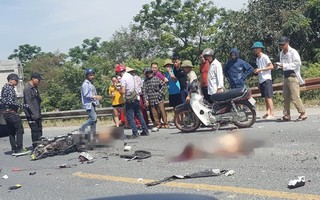 Xe tải tông xe máy, 2 thanh niên ngã xuống đường bị cán chết