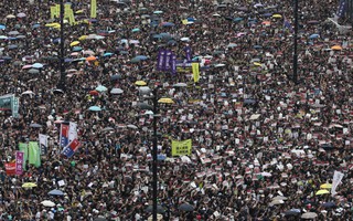 Hồng Kông: Đặc khu trưởng xin lỗi dân khi biểu tình tiếp diễn