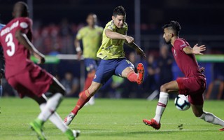 Thắng nhọc Qatar, Colombia đoạt vé tứ kết Copa America