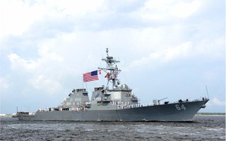 Tàu chiến Mỹ vào biển Đen, Crimea phản ứng mạnh