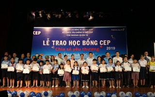 2.253 suất học bổng cho con thành viên CEP