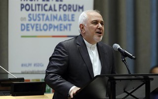 Iran tố Mỹ nhắm vào dân thường, gây khủng bố kinh tế