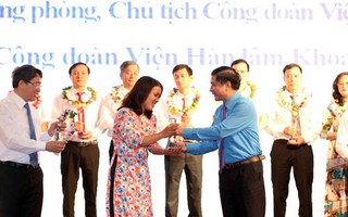 CÔNG ĐOÀN VIÊN CHỨC VIỆT NAM: Tuyên dương 90 cán bộ Công đoàn tiêu biểu