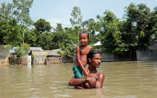 Lũ lụt ở Nam Á, số người chết tăng vọt