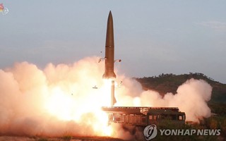 Hàn Quốc: Triều Tiên lại “phóng nhiều tên lửa”