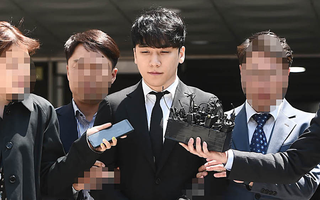 Hàn Quốc điều tra Seungri đánh bạc ở Mỹ, FBI hỗ trợ