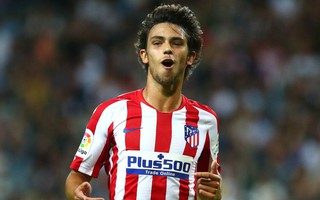 Sao trẻ Joao Felix cho Ronaldo "ngửi khói", Atletico thắng đẹp Juventus