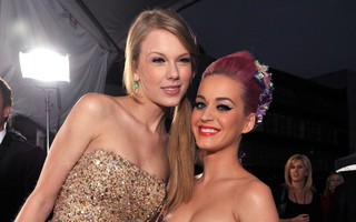 Hóa giải hiềm khích, Katy Perry mời Taylor Swift ăn cưới