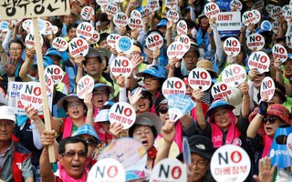 Nhật Bản cảnh báo công dân đi lại Hàn Quốc mùa cao điểm