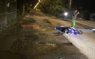 Người đàn ông tử vong trên đoạn đường chằng chịt "ổ gà" ở TP HCM
