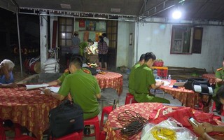 Hành hung mẹ, anh bị em trai đánh tử vong