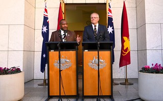 Úc bị Papua New Guinea ra đòn
