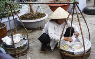 Vĩnh Long: Vận động người bán hàng rong vào nghiệp đoàn