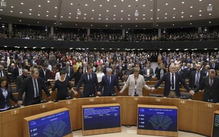 Brexit: EU - Anh chính thức đường ai nấy đi