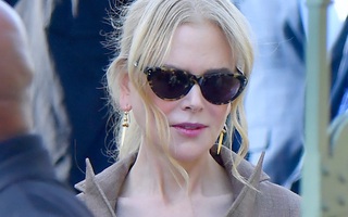 "Thiên nga nước Úc" Nicole Kidman khóc thương quê nhà gặp nạn