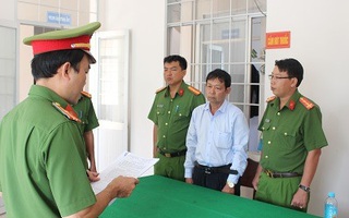 Cựu giám đốc ngân hàng ở Trà Vinh lấy 1 tỉ đồng tiền ký quỹ của khách để trả nợ