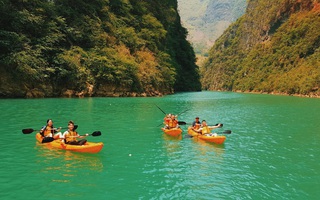 Đến Hà Giang nhất định phải chèo thuyền kayak sông Nho Quế