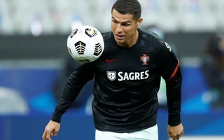 Ronaldo chuẩn bị tái xuất sau khi chiến thắng Covid-19