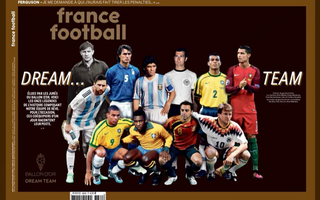 Đội hình trong mơ "Quả bóng vàng": Messi và Ronaldo sánh vai huyền thoại