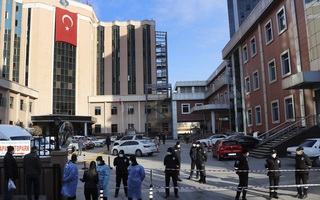 Máy thở bốc cháy, 8 bệnh nhân Covid-19 ở Thổ Nhĩ Kỳ tử vong