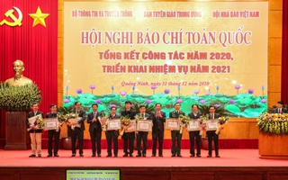 Báo chí phát huy vai trò "đi trước, mở đường"