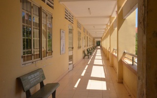Tây Ninh: Trường rung lắc, học sinh phải sơ tán