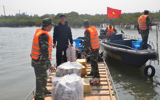 Phát hiện các vụ vận chuyển trái phép hàng chục ngàn khẩu trang y tế từ Việt Nam sang Trung Quốc