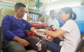 Vận động đoàn viên tham gia hiến máu nhân đạo