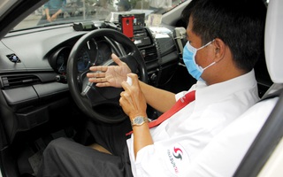 Nhân viên văn phòng Vinasun tự nguyện giảm lương để chia sẻ khó khăn với lái xe taxi