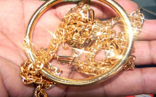 TP HCM: Nữ giúp việc trộm 40 lượng vàng sa lưới sau 27 năm bỏ trốn