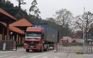 Công an Lạng Sơn điều tra việc tài xế "chặt chém" giá vận chuyển nông sản sang Trung Quốc