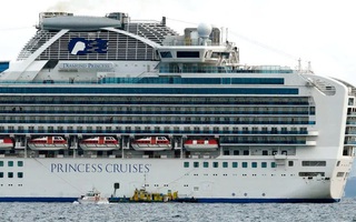 61 du khách tàu Diamond Princess bị nhiễm virus nCoV không xuống cảng biển ở Huế