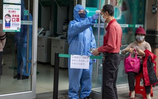 Covid-19: Trung Quốc có số ca nhiễm "ngoại nhập" vượt xa ca trong nước