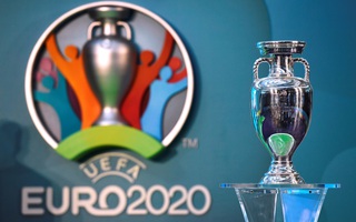 Euro 2020 lùi một năm, Copa America 2020 thành... 2021