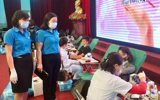 Hà Nội: Cán bộ, công chức, viên chức hiến máu tình nguyện