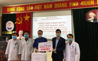 Lãnh đạo Tổng LĐLĐ Việt Nam thăm, tặng quà các địa phương phòng chống dịch Covid-19