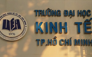 Trường ĐH Kinh tế TP HCM chi 20 tỉ đồng hỗ trợ sinh viên