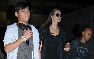 Angelina Jolie: "Khó làm cha mẹ hoàn hảo thời giãn cách xã hội!"
