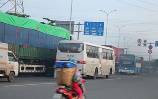 TP HCM xin ý kiến Thủ tướng việc đưa đón công nhân mùa dịch Covid-19