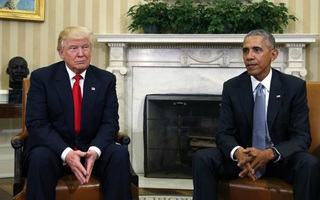 Tổng thống Trump muốn ép ông Obama ra làm chứng