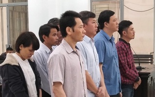Phúc thẩm vụ tham ô tiền chống hạn ở Khánh Hòa: 10/11 bị cáo được giảm án
