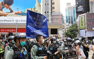 Người Hồng Kông biểu tình phản đối dự luật an ninh